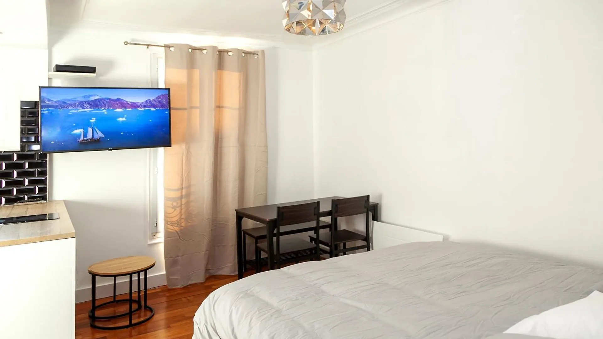 - 4 Couchages A Proximite D'opera